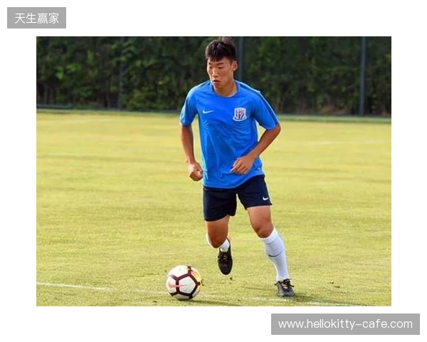 朱辰杰:自己在国家队算中生代球员,希望分享一些经验给年轻球员